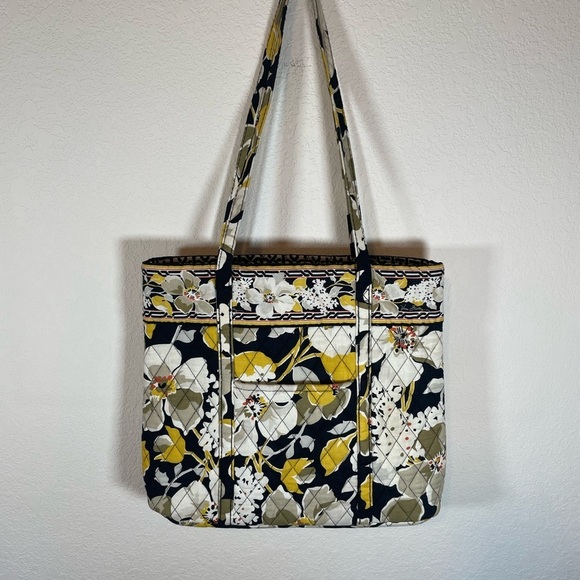 Vera Bradley Dogwood Floral Tote - Picture 6 of 9